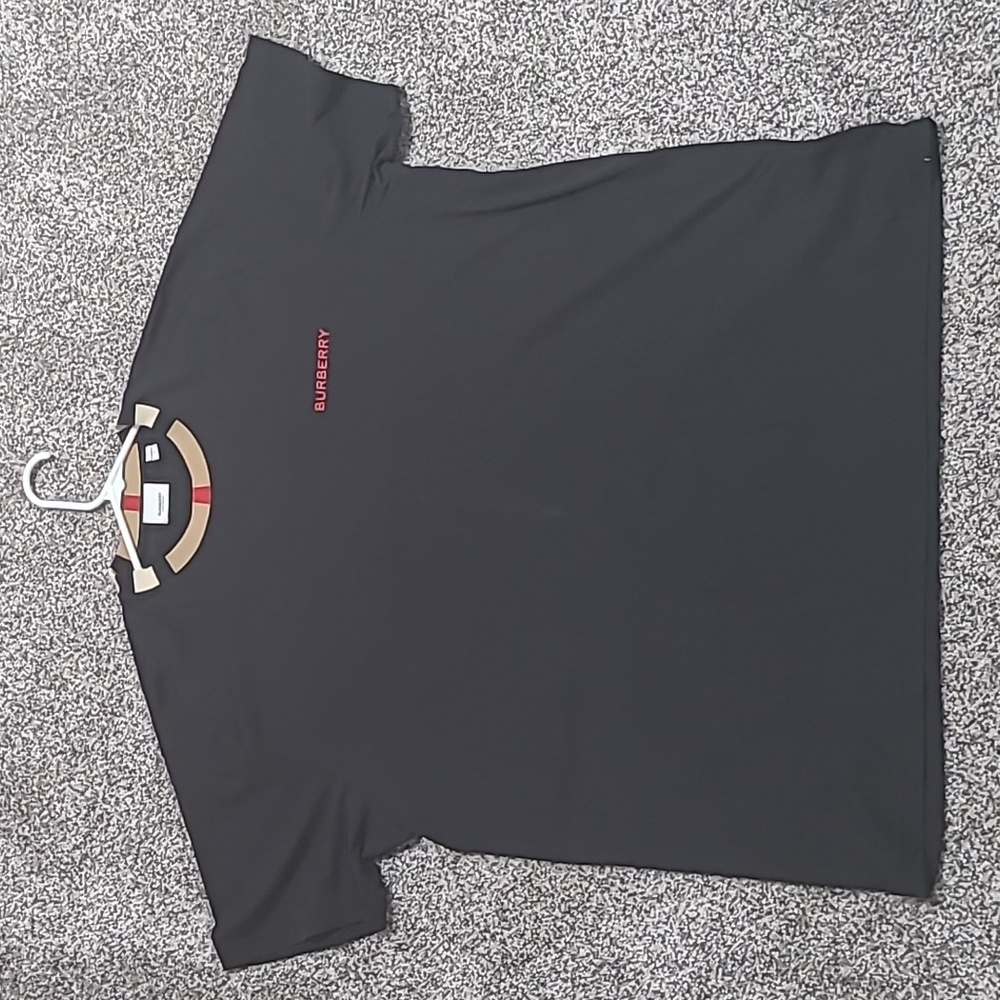 Burberry T-shirt